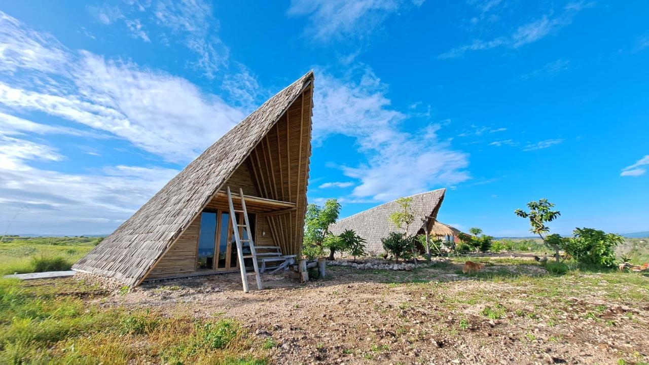 Hars Garden Sumba Hotel Waingapu Ngoại thất bức ảnh